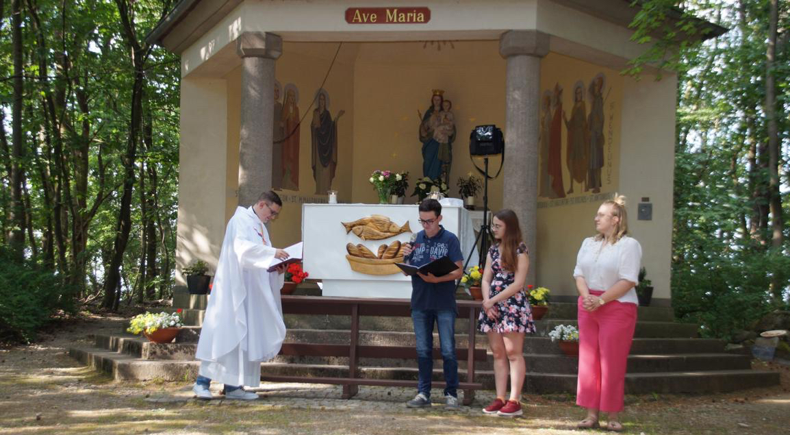 BDKJ-Jugendgottesdienst der Kolpingjugend Fulda am Steinhauck in Rothemann